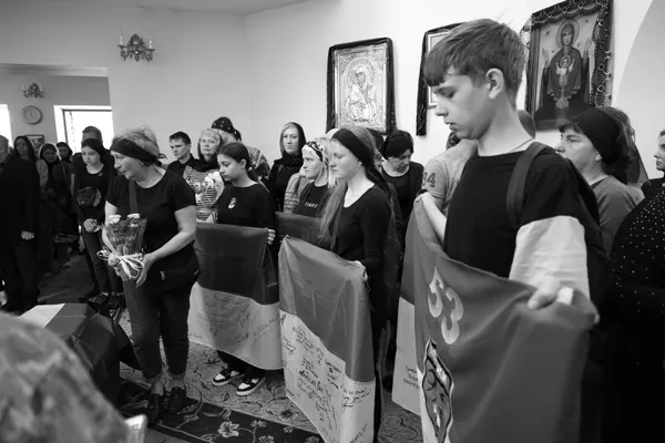 У Луцькій громаді провели в останню путь воїна Володимира Бессонова (фото)