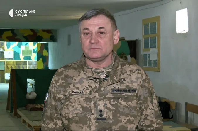 Ветеран війни з Луцька після фронту повернувся до вчителювання (фото, відео)