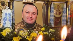 Загинув у ДТП на Харківщині: у Нововолинську попрощалися з воїном Володимиром Завадським (фото)