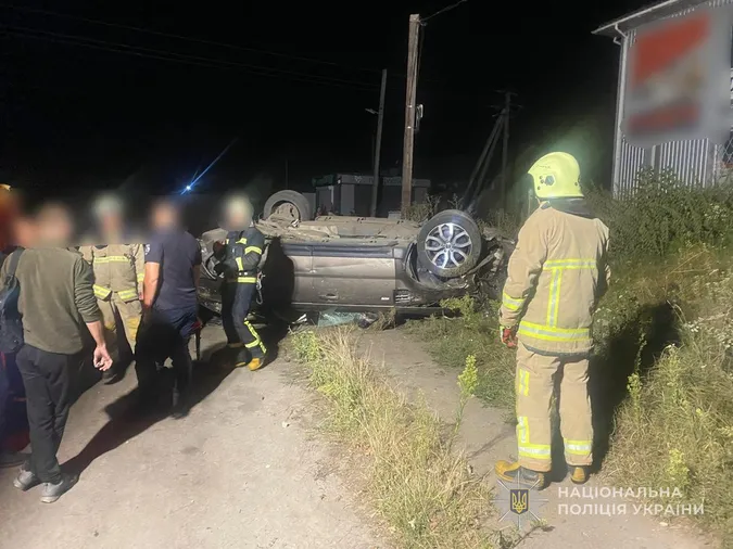 П'яний хлопець на Range Rover став догори дриґом: повідомили деталі жахливої аварії у Ківерцях