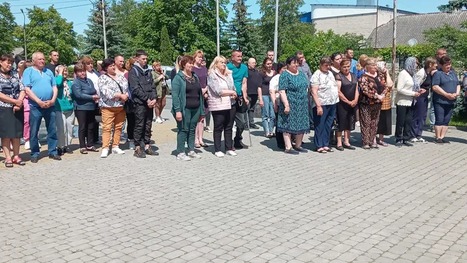 У Шацьку попрощалися із загиблим під Бахмутом молодим воїном (фото)