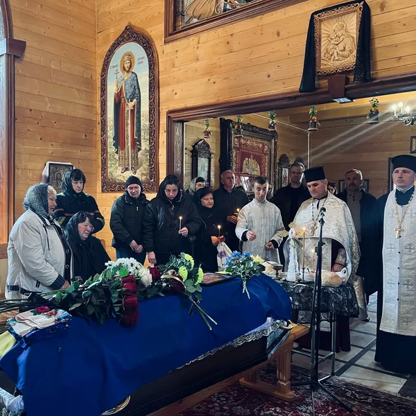 Замість дня народження – похорон: на Волині попрощалися з Героєм Олександром Решетюком (фото)