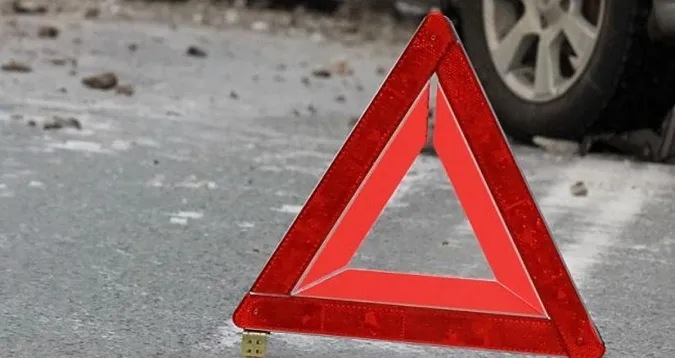 У Володимирі на переході легковик збив військову