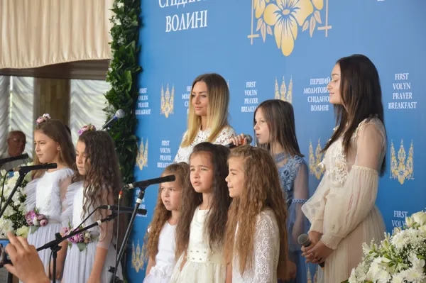 У Луцьку відбувся перший молитовний сніданок (фоторепортаж)