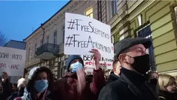 У Луцьку вийшли на акцію на підтримку Сергія Стерненка (фото)