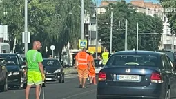 У Луцьку на проспекті Волі починають наносити дорожню розмітку (фото)