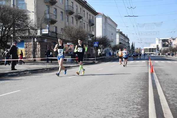 У Луцьку на півдня перекриють центральні вулиці (фото)