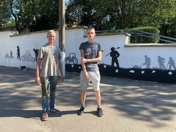 На стіні лікарні в Нововолинську з'явиться патріотичний мурал (фото)
