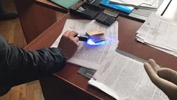 На Волині голова селищної ради попався на хабарі (фото)