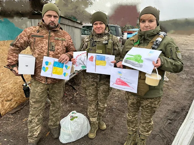 Володимирський владика привіз для волинських бійців три «мавіка» (фото)