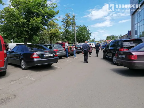 Скільки коштує лепеха на Старому ринку у Луцьку