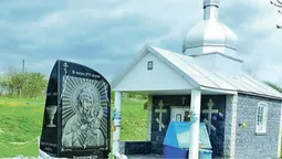 На Волині жадібний чоловік засипав цілюще джерело та осліп (фото)