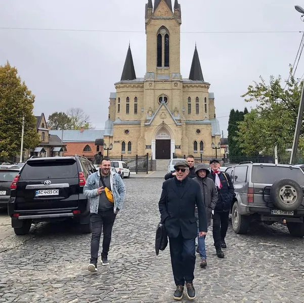 Макаревич відвідав Луцький замок та будинок з химерами (фотофакт)