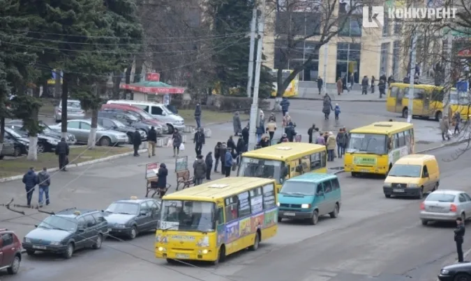 У Луцьку ввечері маршрутки з'їжджають з рейсів: як покарають водіїв