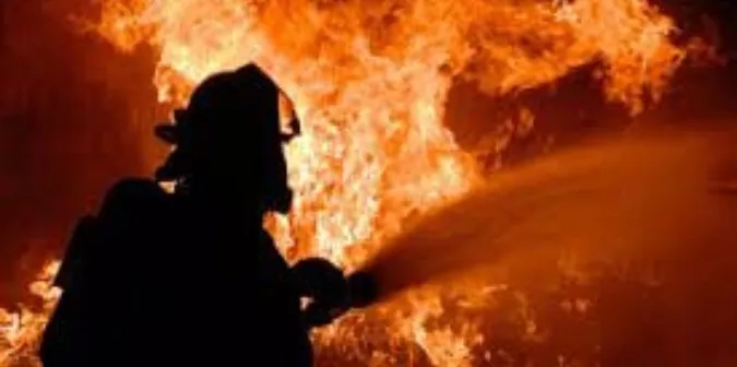 Цегляна споруда, дача та хлів: минулої доби на Волині сталось три загоряння (фото)