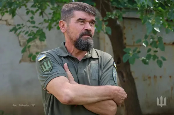 З підводників – у кулеметники: у волинській «сотці» служить директор Будинку культури (фото)