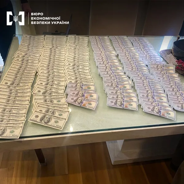По 400 доларів за штуку: на Волині накрили схему продажу фальшивих водійських посвідчень (фото)