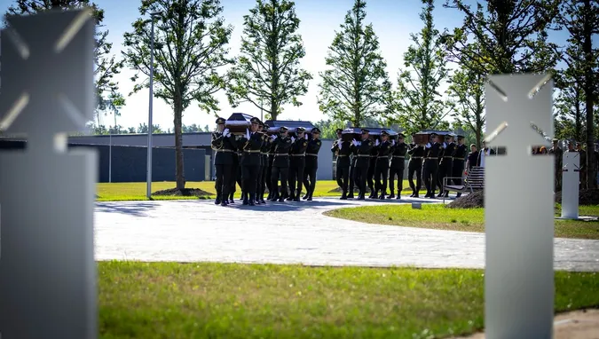 Тарас Шкітер узяв участь у похованні 12 воїнів, чиї імена поки невідомі