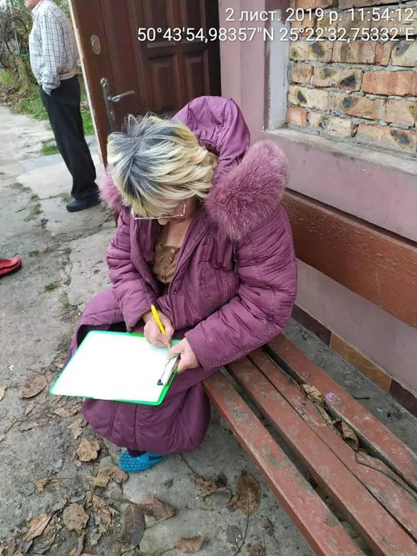 У Луцьку ще одна точка «погоріла» на сурогаті (фото)