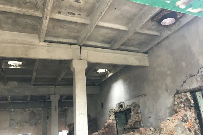 Поруйнований хлібозавод у Горохові продали за пів мільйона (фото)