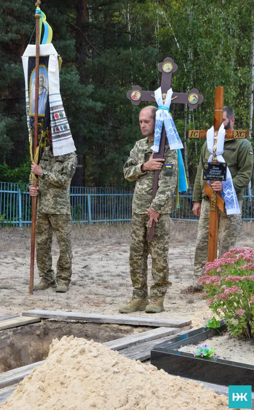 Майже рік вважався зниклим: на Волині попрощалися з воїном Олександром Динем