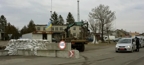 Ви паралізували рух, – в ОП просять самооборону впорядкувати діяльність на Заході