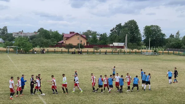У Піддубцях під час футбольного турніру зібрали кошти для ЗСУ (фото)