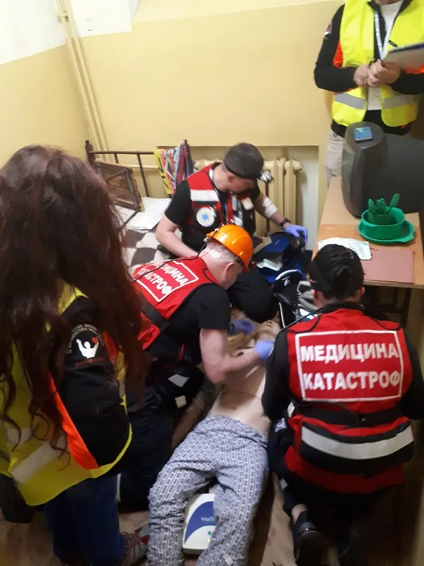 Повішення у СІЗО й удар струмом: волинські медики здолали випробування (фото)
