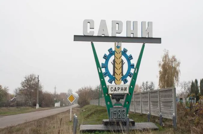 Критичних пошкоджень нема: мер Рівного прокоментував вибухи у Сарнах