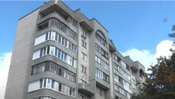 Сам відчинив вікно: повідомили деталі падіння однорічної дитини з дев'ятого поверху