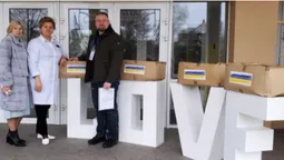 Благодійники передали гуманітарну допомогу медзакладам Волині (фото)