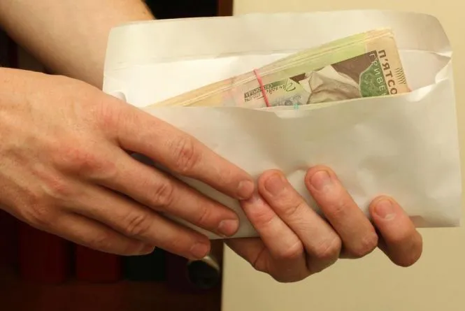 Волинянка підробляла довідки, аби отримувати соцдопомогу