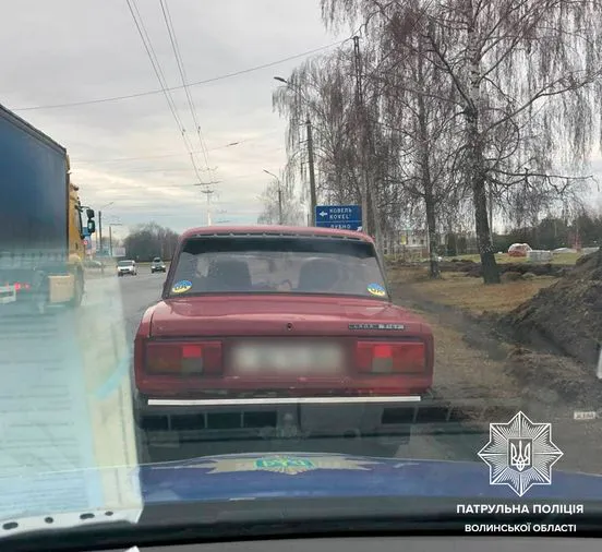 Рівень алкоголю – в 11 разів понад норму: у Луцьку затримали п'яного водія (фото, відео)