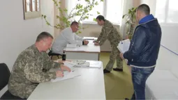 Лучанам розповіли, чи платитимуть вони штраф, якщо вчасно не пройдуть ВЛК (відео)