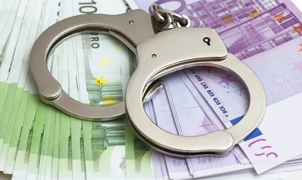В Україні хочуть запровадити систему автоматизованого арешту коштів на банківських рахунках