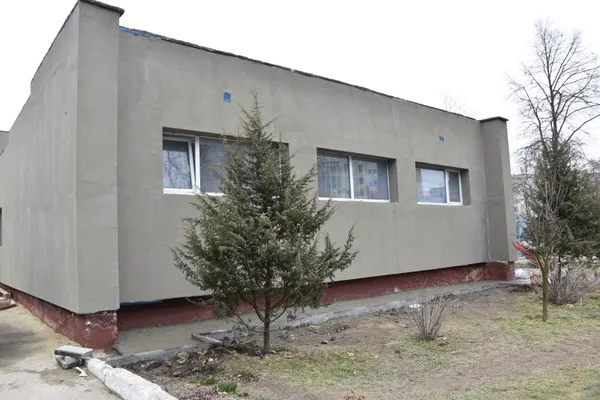 У Луцьку почали ремонтувати заклади освіти (фото)