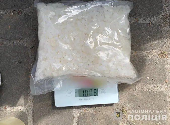 Волинські правоохоронці ліквідували «молодіжний» наркосиндикат (фото, відео)