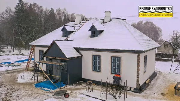 У Колодяжному відреставрували «Лесині» будинки (фото, відео)
