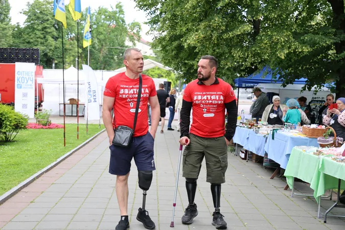 У Луцьку в парку – ярмарок ветеранського бізнесу: що там є (фото)