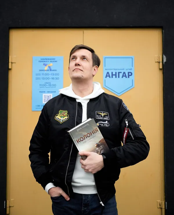 Макс Кідрук разом із луцькими волонтерами збиратиме гроші на дрони (фото)