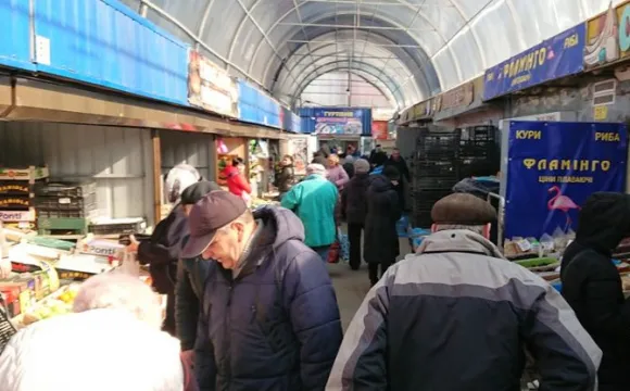У Луцьку просять розблокувати роботу продуктових павільйонів
