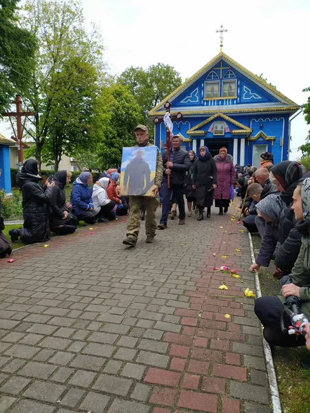На Волині сотні людей попрощалися з Миколою Гапонюком (фото)