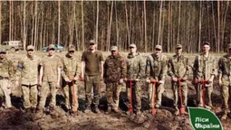 Ліс створює необхідні бар’єри: на Волині прикордонники висаджують дерева (фото)