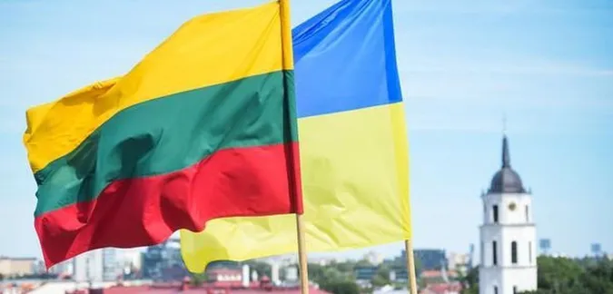 Литва полегшила працевлаштування для українців
