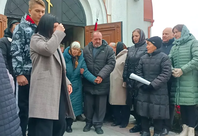 У Липинах попрощалися із кулеметником Вадимом Яцишиним (фото)