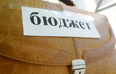 Уряд схвалив Держбюджет-2017 з «мінімалкою» 3200 гривень