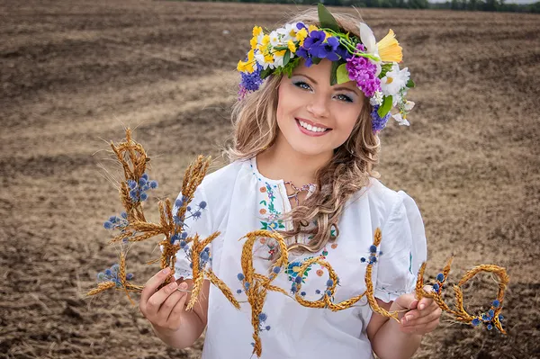 Традиційні українські імена залишаються популярними завдяки своїй мелодійності та глибоким історичним кореням