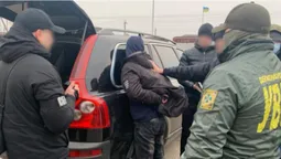 На Волині інспектор прикордонної служби погорів на хабарі (фото)