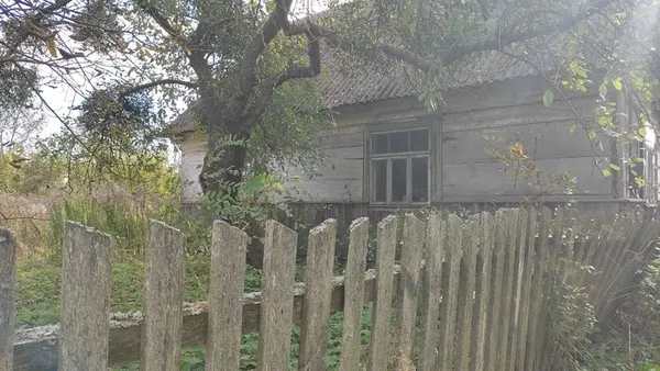 Далеко від всіх: хто живе  у віддаленому, безлюдному селі на Волині