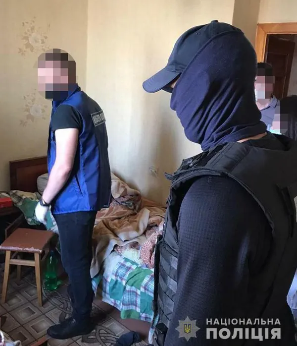 Мав понад 30 вебресурсів: у Луцьку затримали адміністратора порносайтів (фото)
